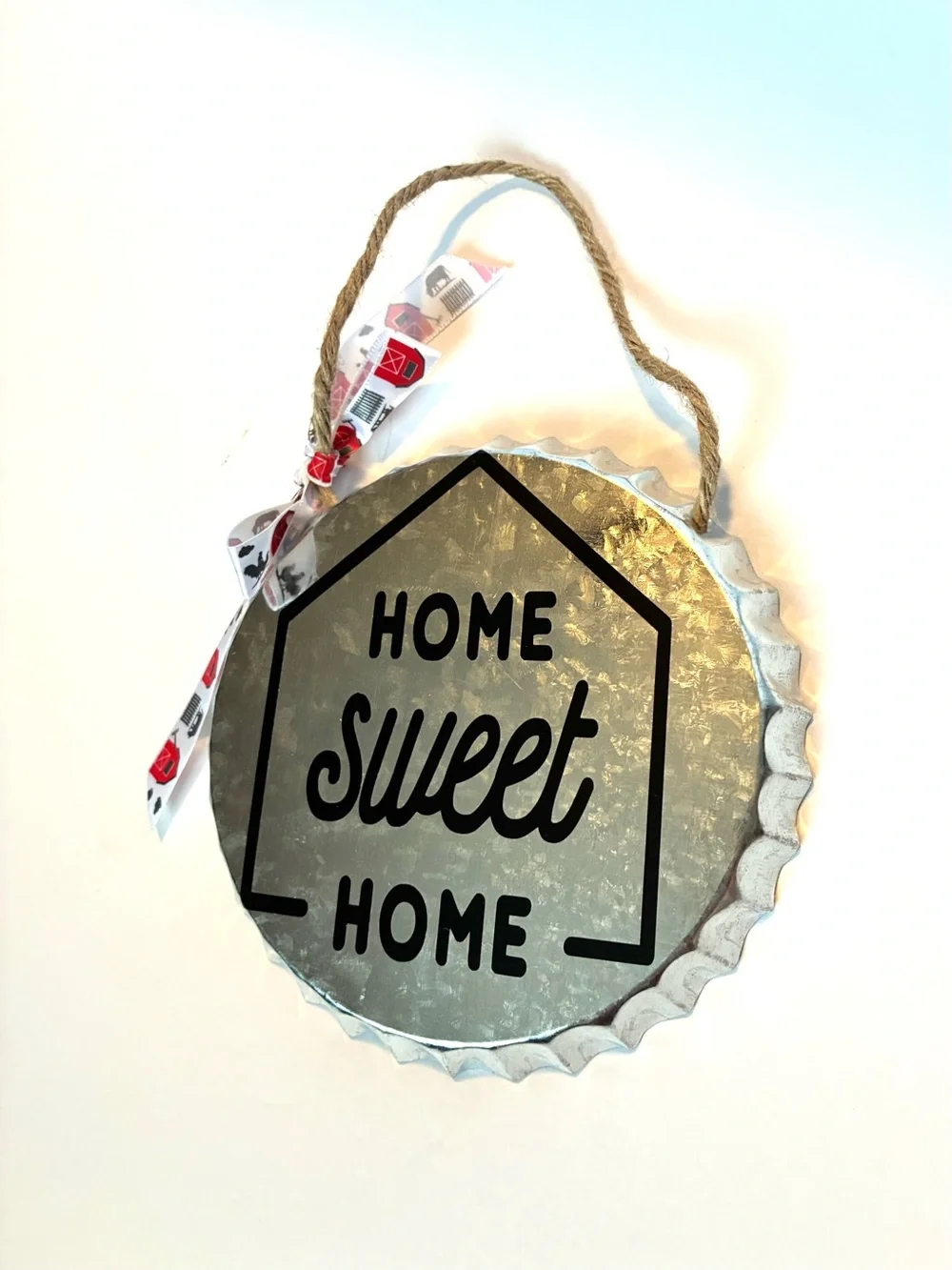 Home Sweet Home Metal Bottle Cap Wall Hanging - Silver with Black Lettering